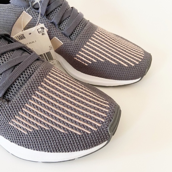 Adidas Gray Rose Gold Swift Run Sneakers CQ2598 - Picture 3 of 9